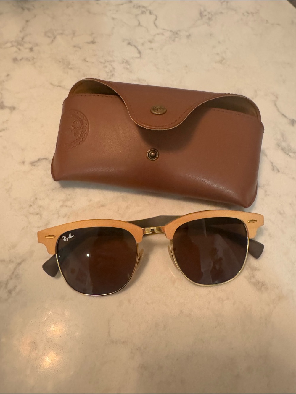 Ray-Ban Clubmaster Wood sunglasses